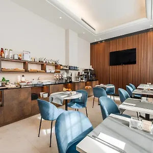 Astoria Deluxe Bologna